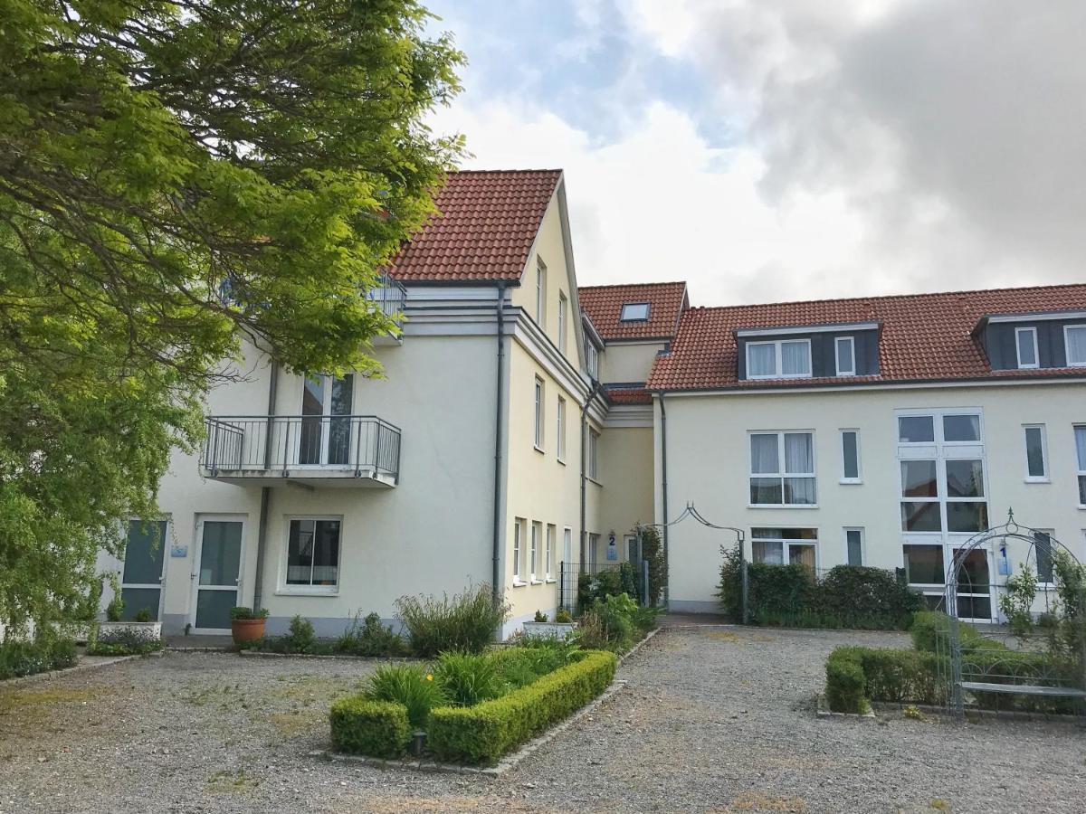 Hafenresidenz - Ferienwohnung 31 Wiek auf Rügen Exterior foto