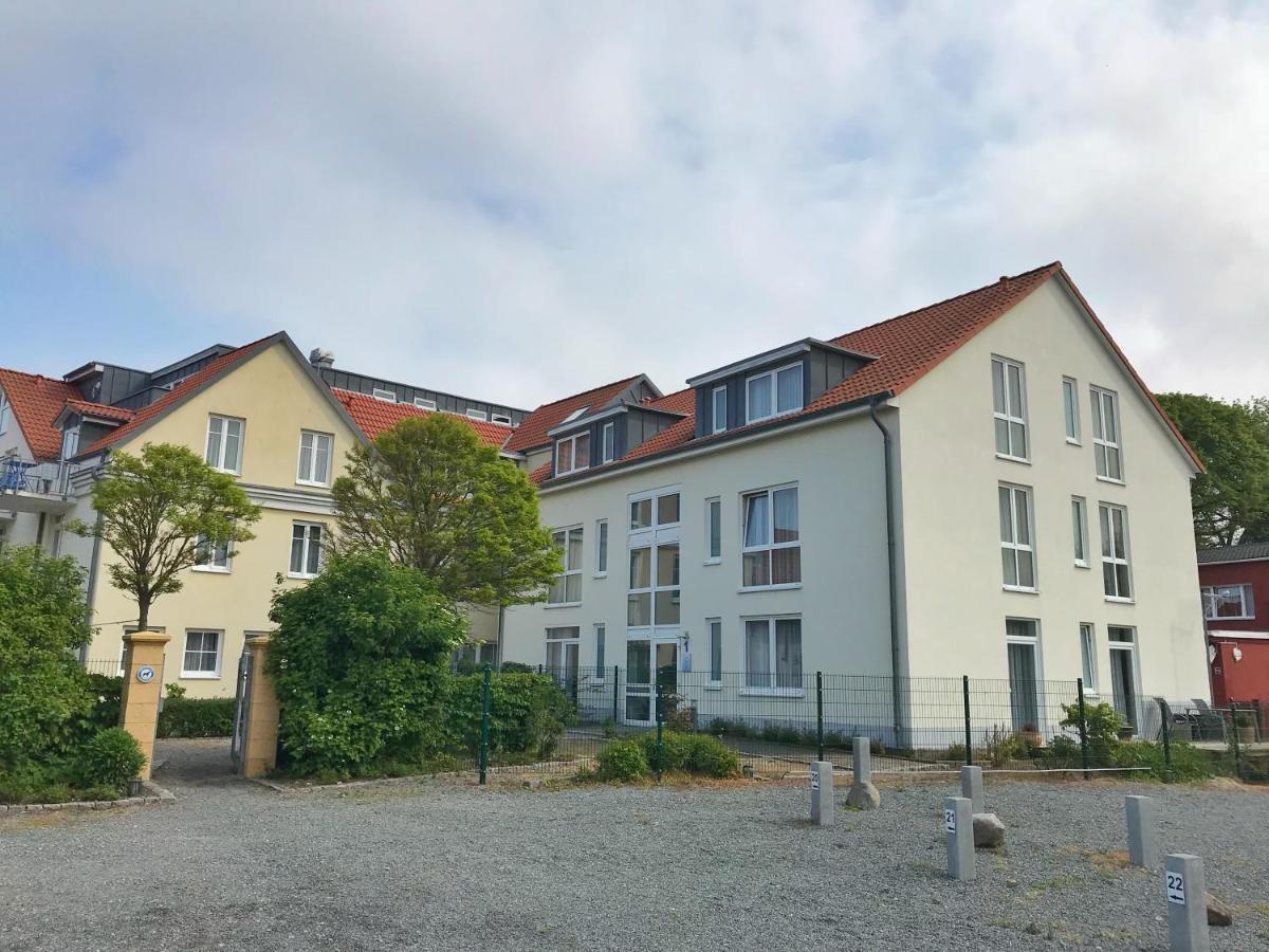 Hafenresidenz - Ferienwohnung 31 Wiek auf Rügen Exterior foto